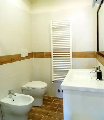 Üç Kişilik Oda, Özel Banyo