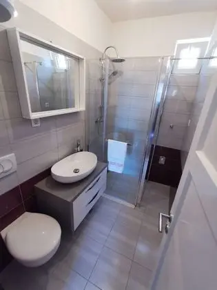 Apart Daire (Two-Bedroom Apartment with Sea View)