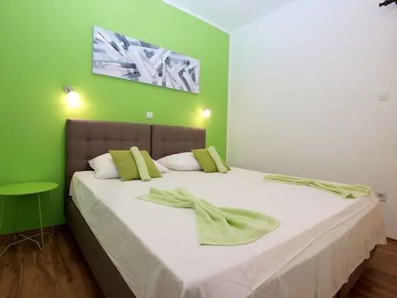 Apart Daire, 1 Yatak Odası (810/1891)