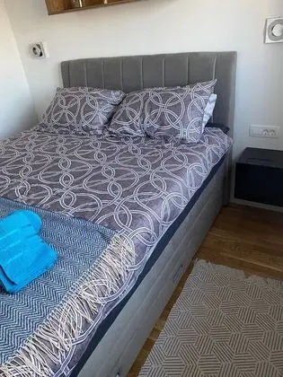 Apart Daire (One Bedroom Apartment with Balcony)