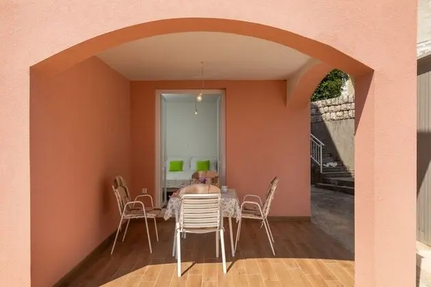 Apart Daire (Two-Bedroom Apartment with Terrace)