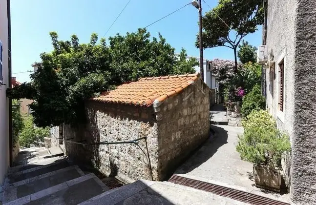 Apart Daire (One-Bedroom Apartment)