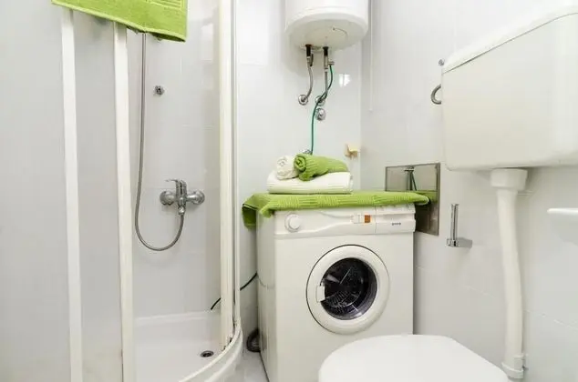 Apart Daire (Two-Bedroom Apartment with Balcony)