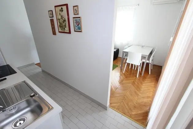 Apart Daire, 1 Çift Kişilik Yatak ve Çekyat, Balkon