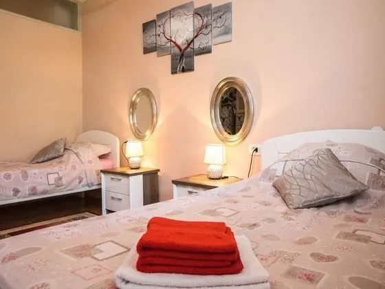 Apart Daire (Two Bedroom Apartment)