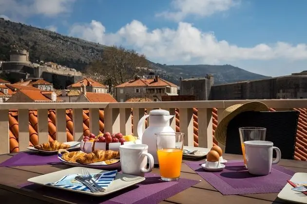 Apart Daire (One-Bedroom Apartment -Terrace and Se)