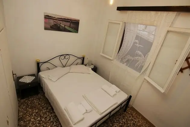 Apart Daire, Birden Çok Yatak, Sigara İçilmez