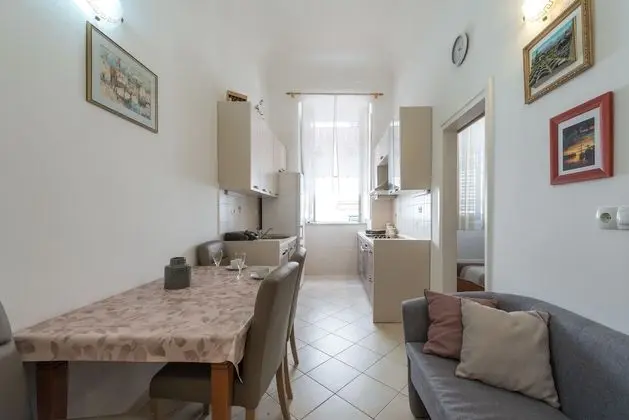 Apart Daire (Two Bedroom Apartment with City View)