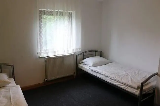 Basic Tek Büyük Yataklı Oda, Ortak Banyo