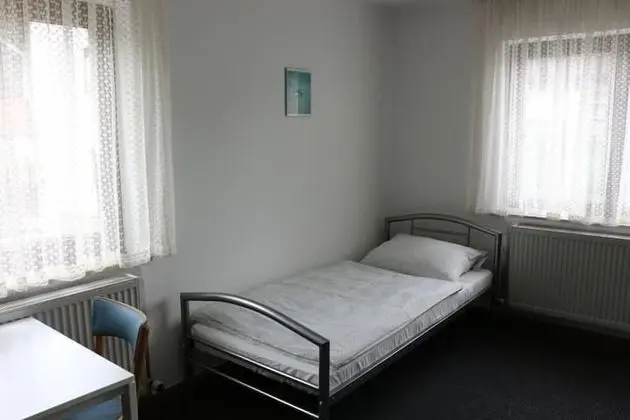 Basic Tek Kişilik Oda, Ortak Banyo