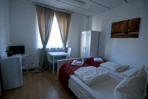 Sıra Ev