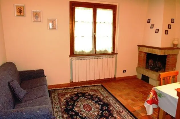Apart Daire, 2 Yatak Odası, Şömine
