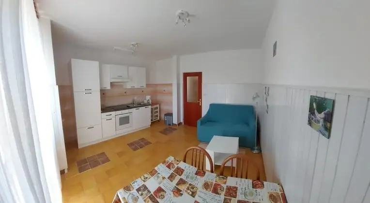 Apart Daire, 2 Yatak Odası, Sigara İçilmez, Balkon