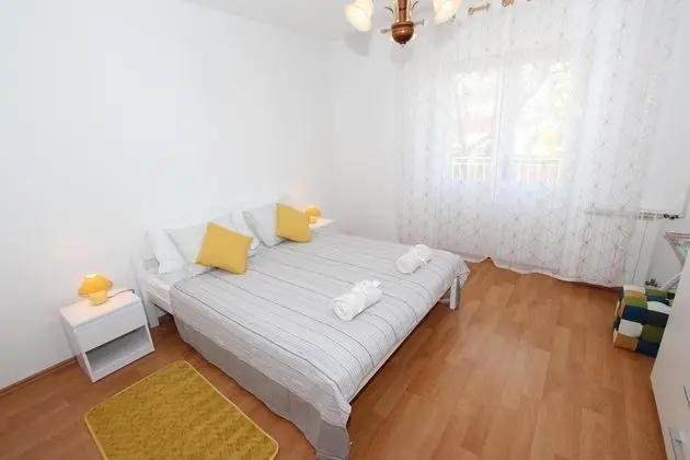 Apart Daire, 2 Yatak Odası, Sigara İçilmez, Balkon