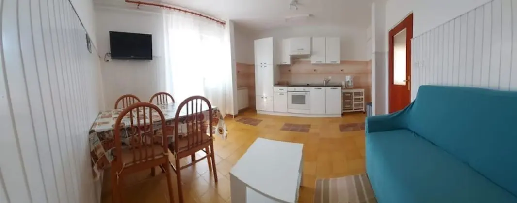 Apart Daire, 2 Yatak Odası, Sigara İçilmez, Balkon