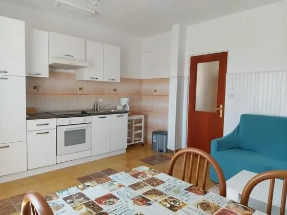 Apart Daire, 2 Yatak Odası, Sigara İçilmez, Balkon