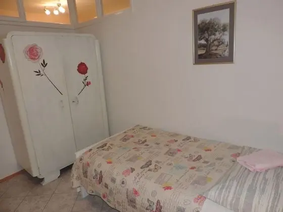 Apart Daire, Veranda