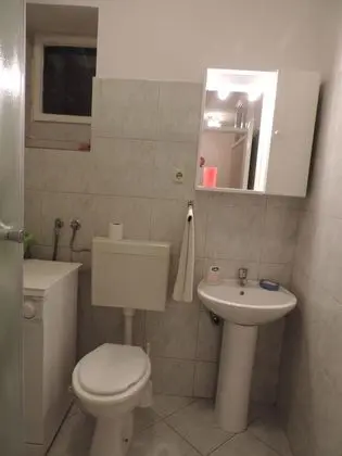 Apart Daire, Veranda