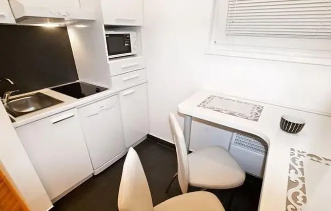 Studio Apartment