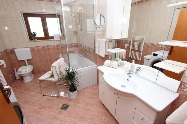 Apart Daire, 3 Yatak Odası, Balkon