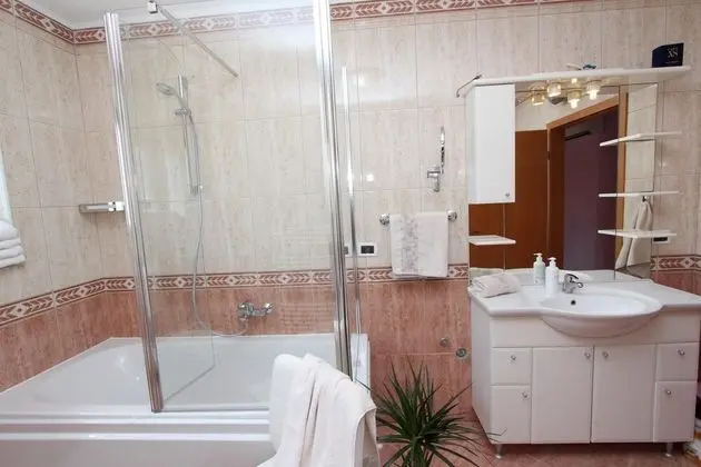 Apart Daire, 3 Yatak Odası, Balkon