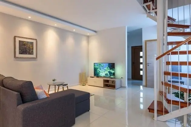 Apart Daire, 2 Yatak Odası, Balkon