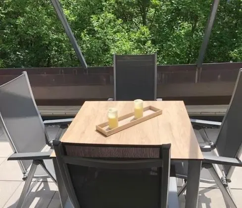 Apart Daire, 2 Yatak Odası, Balkon