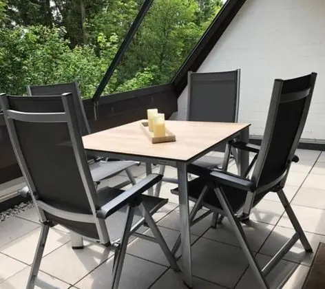 Apart Daire, 2 Yatak Odası, Balkon