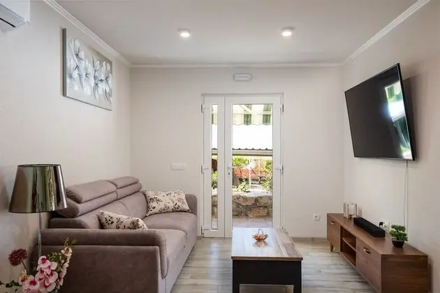 Apart Daire (One Bedroom Apartment with Terrace)