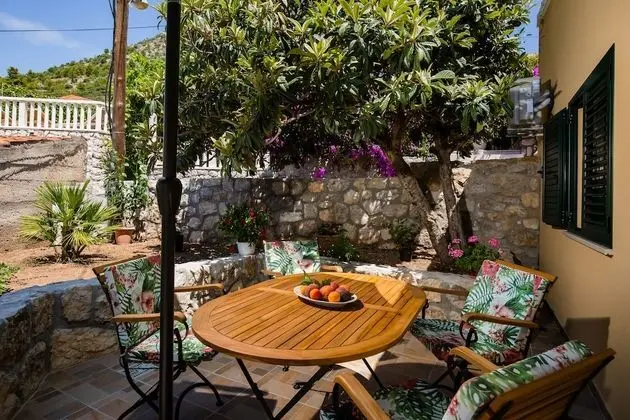 Apart Daire (One Bedroom Apartment with Terrace)