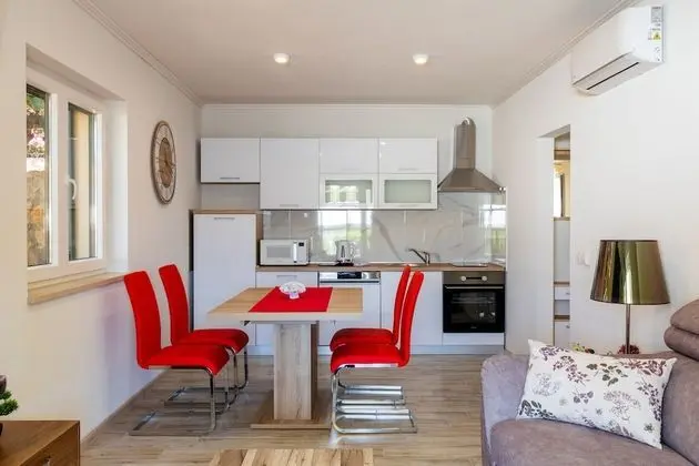 Apart Daire (One Bedroom Apartment with Terrace)