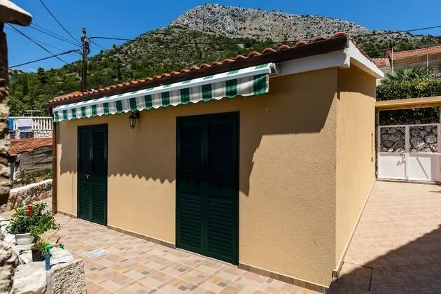 Apart Daire (One Bedroom Apartment with Terrace)