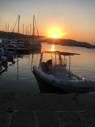 Apart Daire, 2 Tek Kişilik Yatak