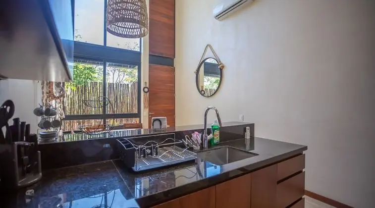 Deluxe Apart Daire, Sıcak Su Havuzu