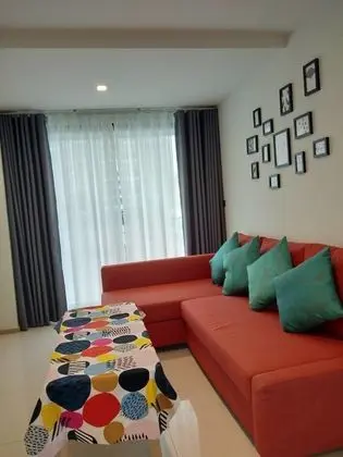 Deluxe One-Bedroom Condo