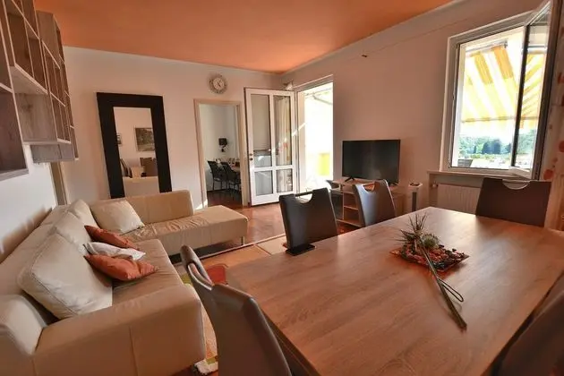 Apart Daire, 2 Yatak Odası, Sigara İçilmez
