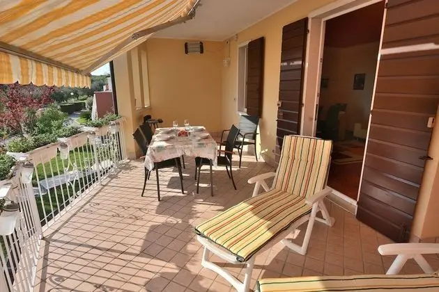 Apart Daire, 2 Yatak Odası, Sigara İçilmez