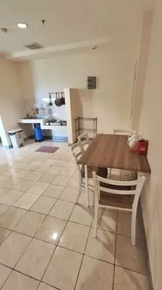 Standard Apart Daire, 3 Yatak Odası, Küçük Mutfak, Şehir Manzaralı