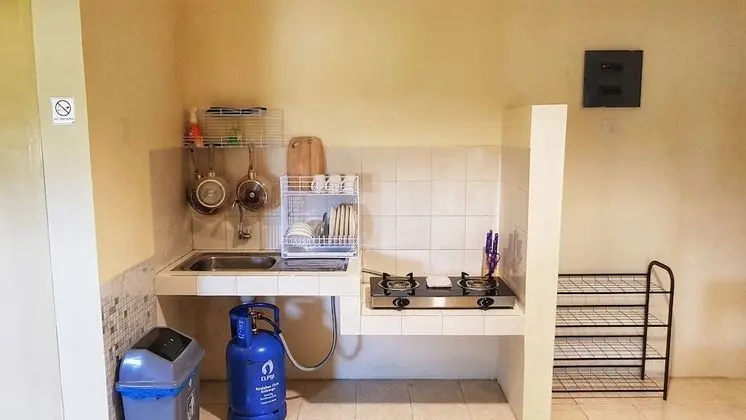 Standard Apart Daire, 3 Yatak Odası, Küçük Mutfak, Şehir Manzaralı