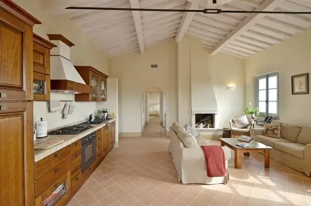 Apart Daire, 2 Yatak Odası, Şömine