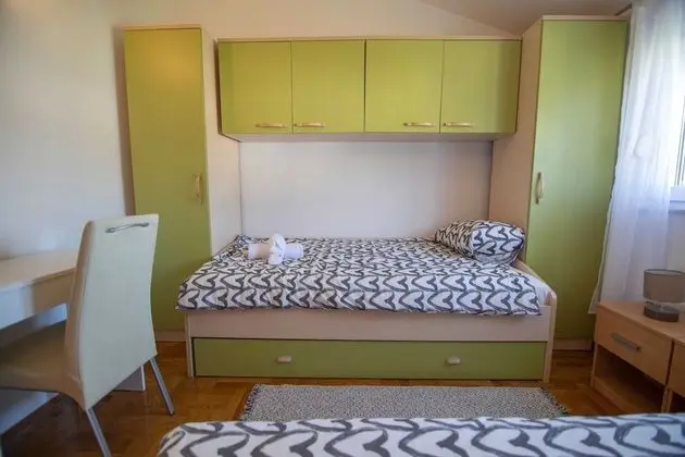 Apart Daire (Apartment R&R- Two Bedroom Apartment )