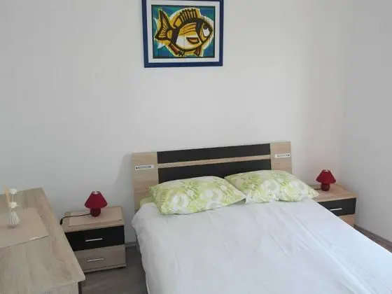 Apart Daire (Two-bedroom Apartment with Balcony an)