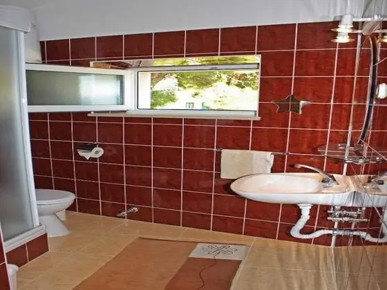 Apart Daire (Two-bedroom Apartment with Balcony an)