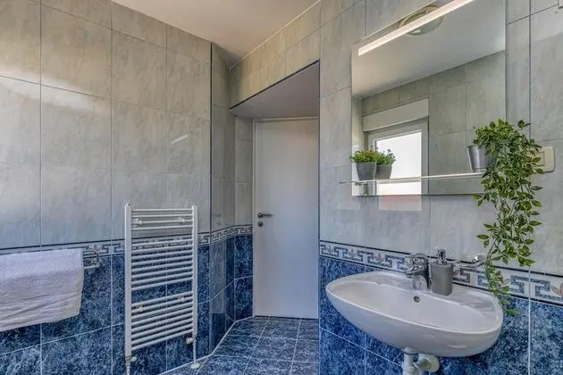 Family Apart Daire, 1 Çift Kişilik Yatak ve Çekyat, Bahçeli (Apartment Rafaela 220m from the beach)