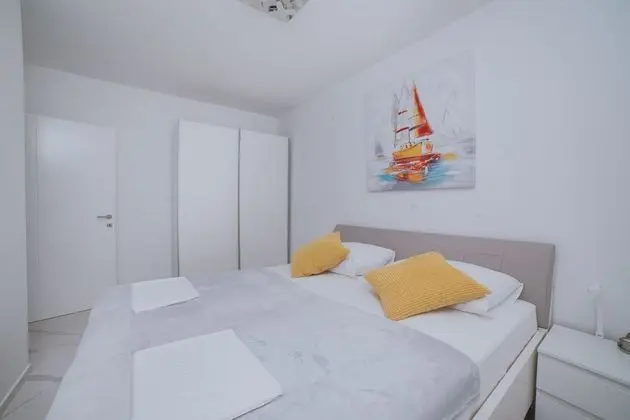 Deluxe Apart Daire, 2 Yatak Odası, Sıcak Su Havuzu, Zemin Kat