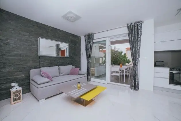 Deluxe Apart Daire, 2 Yatak Odası, Sıcak Su Havuzu, Zemin Kat
