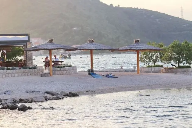 Apart Daire (Two Bedroom Apartment with Terrace)