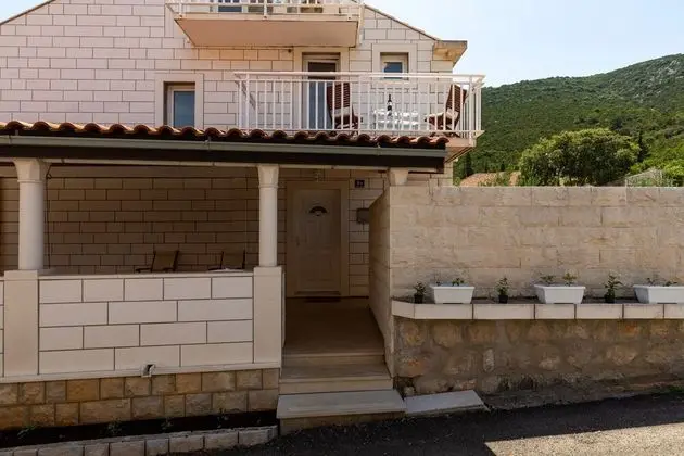 Apart Daire (Two Bedroom Apartment with Terrace)