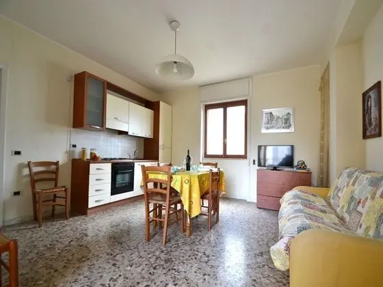 Apart Daire, 2 Yatak Odası, Balkon