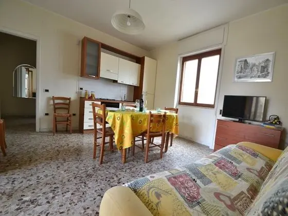 Apart Daire, 2 Yatak Odası, Balkon